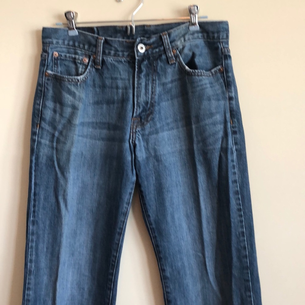 Giving to Goodwill soon. Lucky Brand jeans